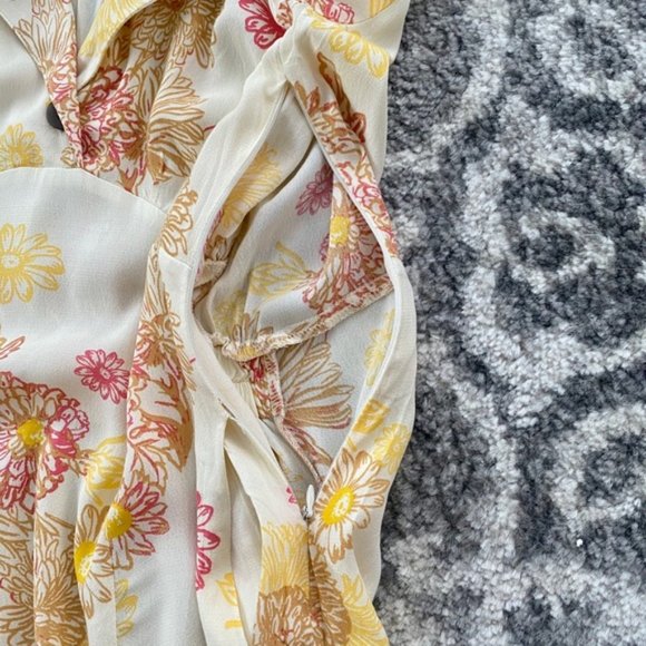 Free People Hawaii Short Sleeve Mini Dress in Cream with Floral - Picture 13 of 15